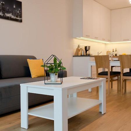 Citystay Abrahama Gdynia Apartment Exterior photo
