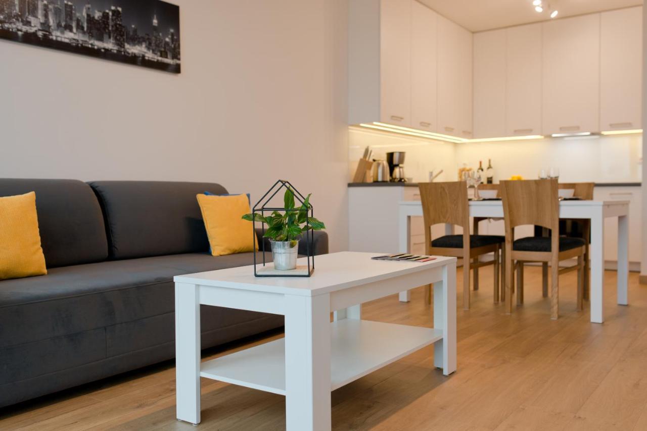 Citystay Abrahama Gdynia Apartment Exterior photo